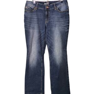 Wrangler‎ Boot Cut Jeans
